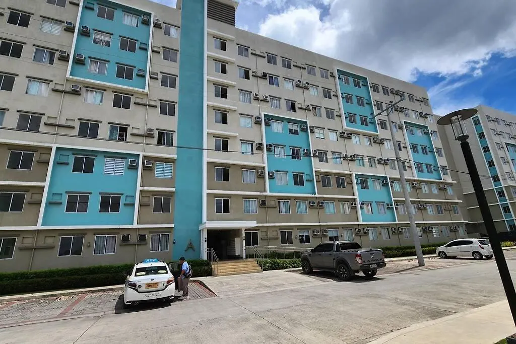 Denise'S Midtown Condo Davao City Apartamento