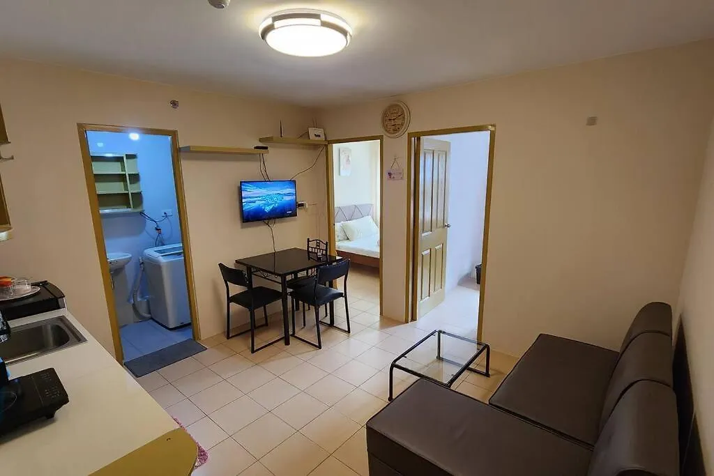 Denise'S Midtown Condo Davao City 0*,