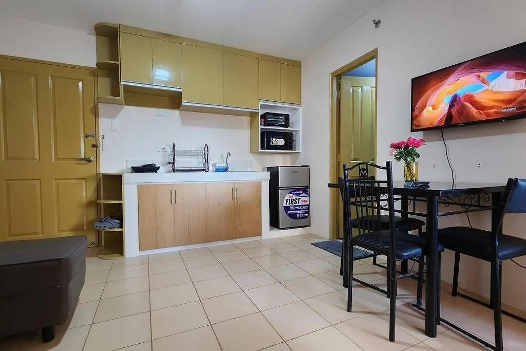 Apartamento Denise'S Midtown Condo Davao City