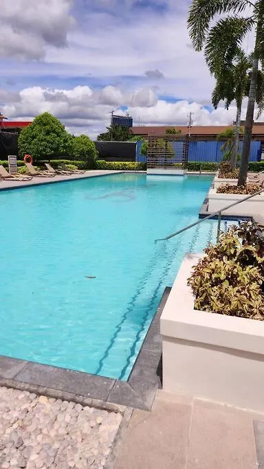 Denise'S Midtown Condo Davao City